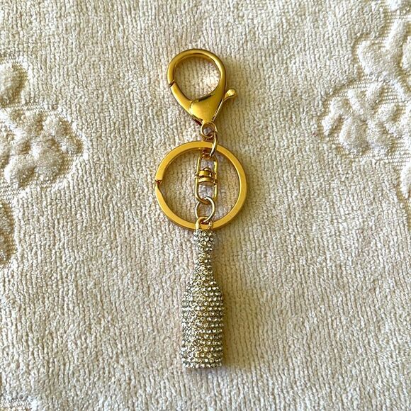 Bottle Purse Charm or Keychain - Picture 2 of 5